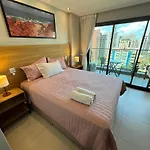Studio 500m da Praia - Piscina com Vista Incrível