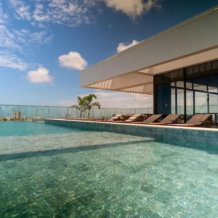 500m Da - Piscina Com Vista Incrível